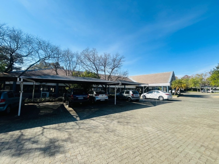 To Let commercial Property for Rent in Woodmead Gauteng