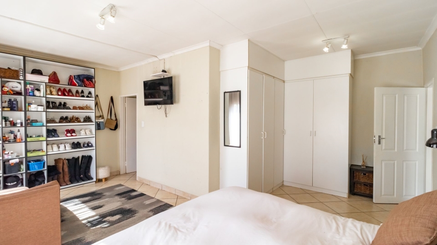 3 Bedroom Property for Sale in Glen Marais Gauteng
