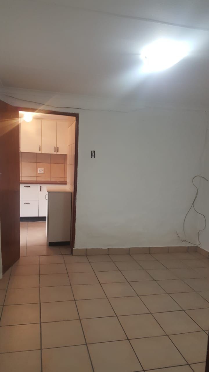 To Let 1 Bedroom Property for Rent in Klopperpark Gauteng