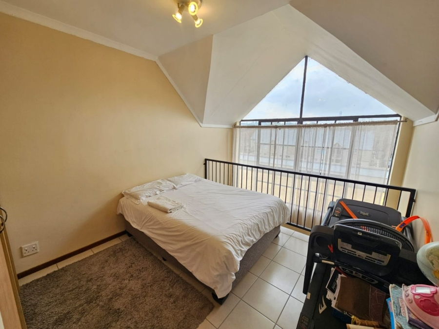 3 Bedroom Property for Sale in Eldo Lakes Estate Gauteng
