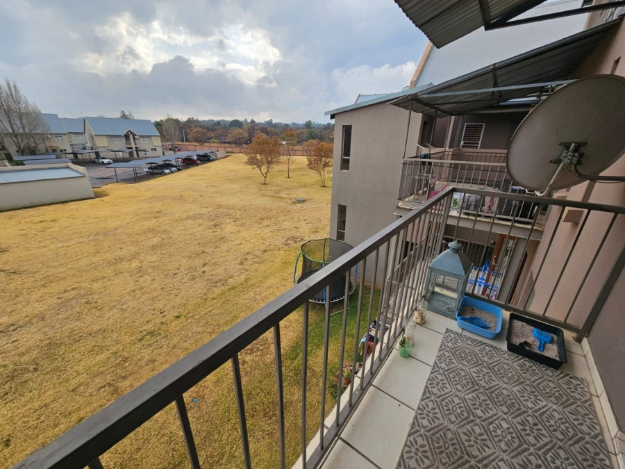 3 Bedroom Property for Sale in Eldo Lakes Estate Gauteng