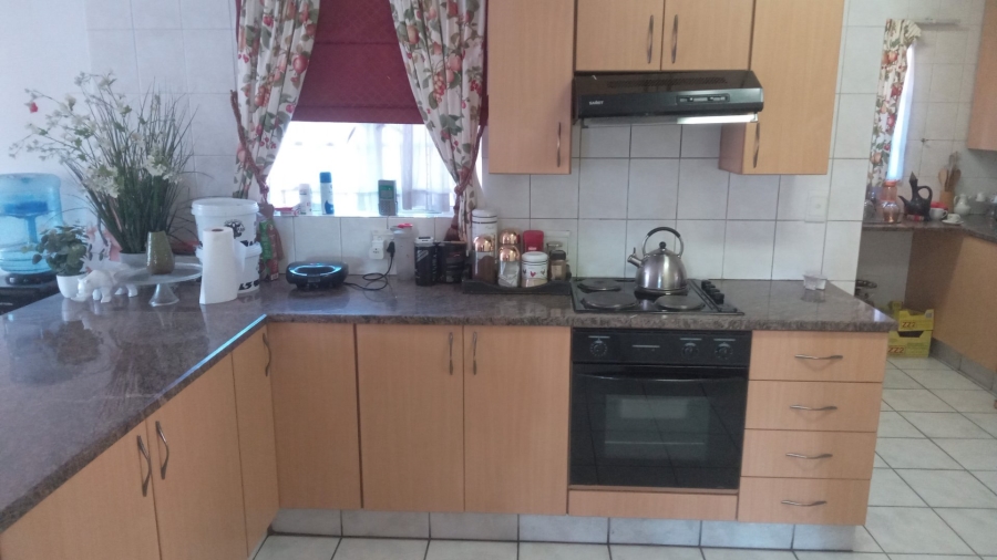 To Let 3 Bedroom Property for Rent in Lynnwood Gauteng