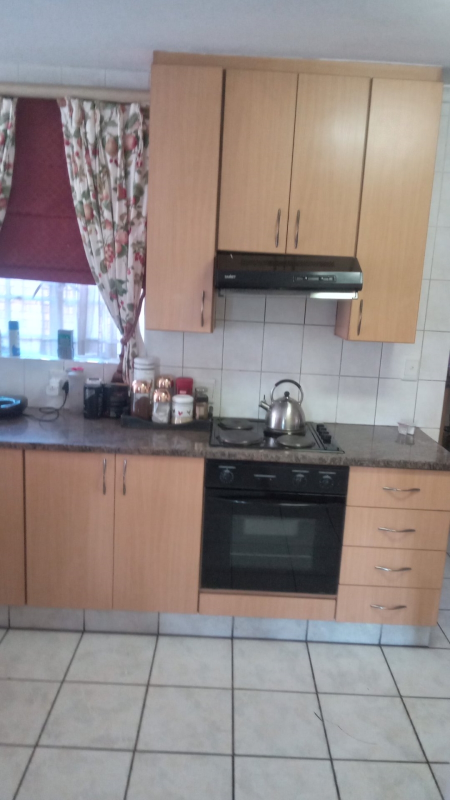 To Let 3 Bedroom Property for Rent in Lynnwood Gauteng