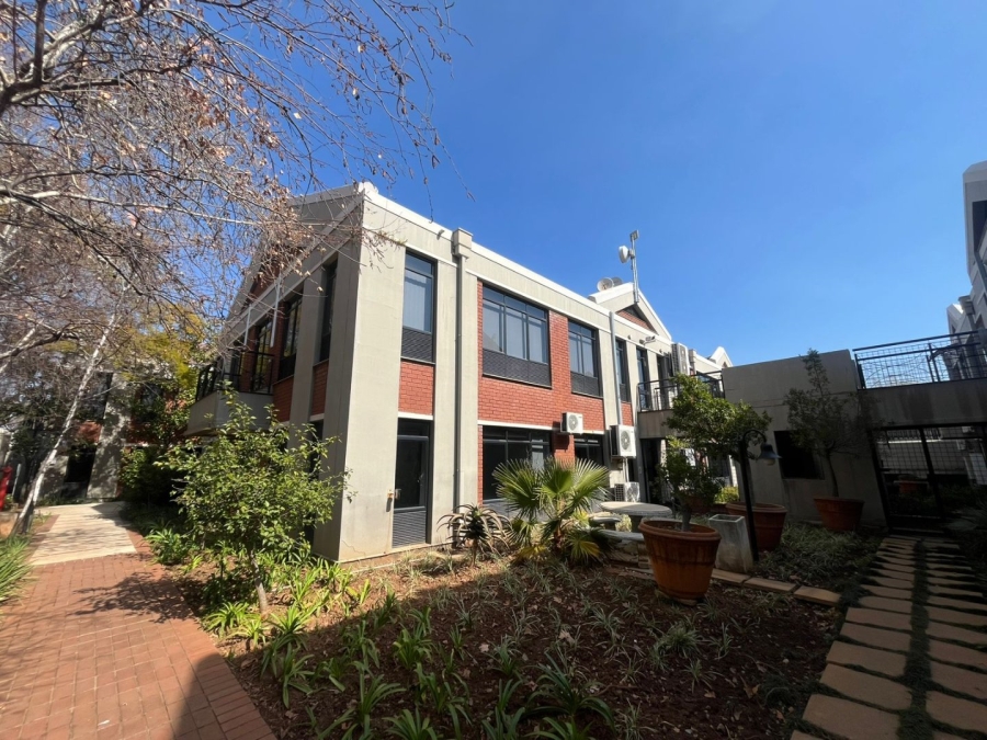  Bedroom Property for Sale in Rosebank Gauteng