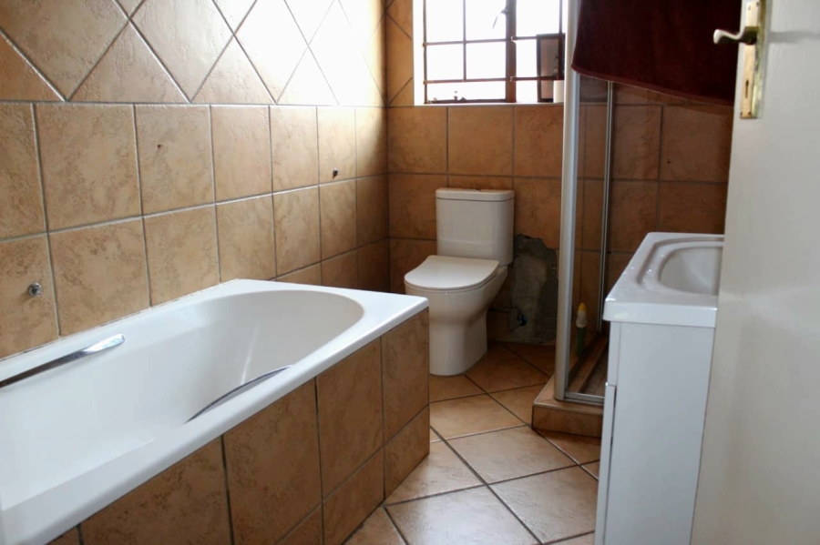 3 Bedroom Property for Sale in Doornpoort Gauteng