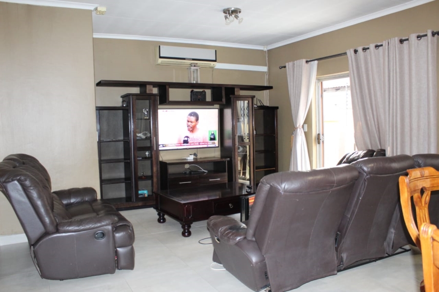 3 Bedroom Property for Sale in Doornpoort Gauteng