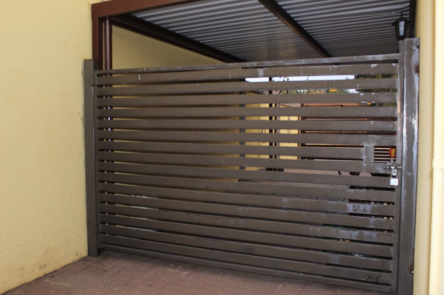 3 Bedroom Property for Sale in Doornpoort Gauteng
