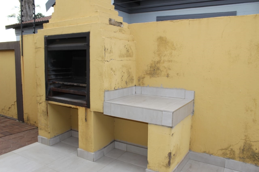 3 Bedroom Property for Sale in Doornpoort Gauteng