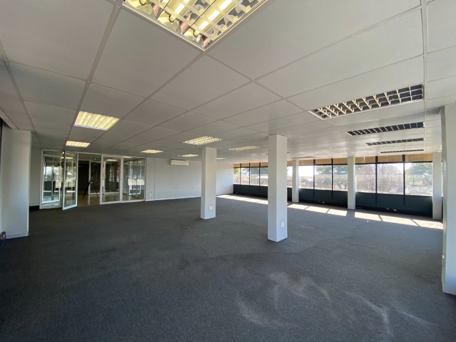 To Let commercial Property for Rent in Cresta Gauteng