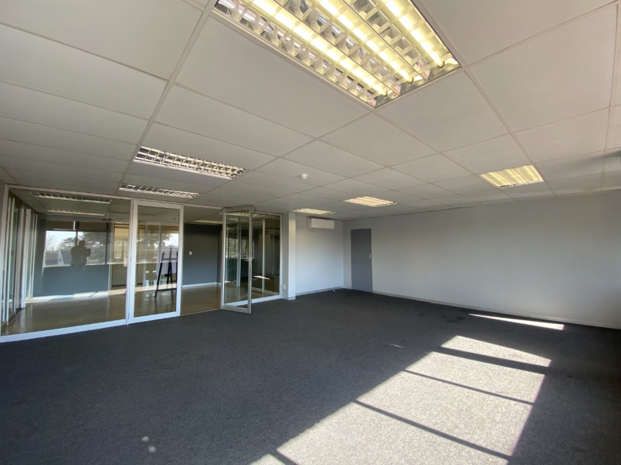 To Let commercial Property for Rent in Cresta Gauteng