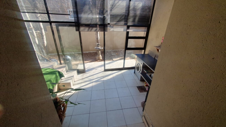 4 Bedroom Property for Sale in Amberfield Gauteng