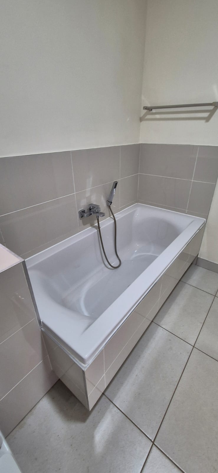 1 Bedroom Property for Sale in Lonehill Gauteng
