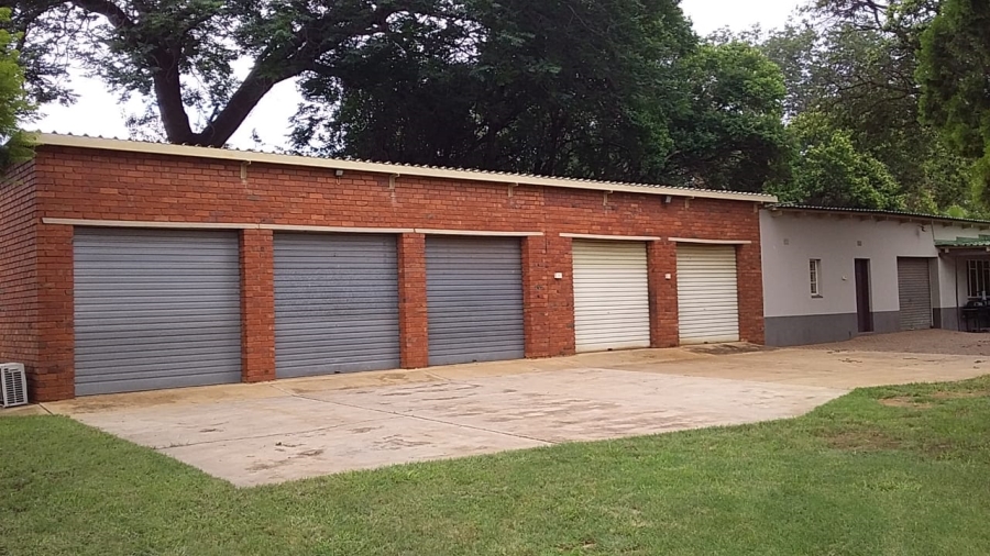 7 Bedroom Property for Sale in Vrede Ah Gauteng