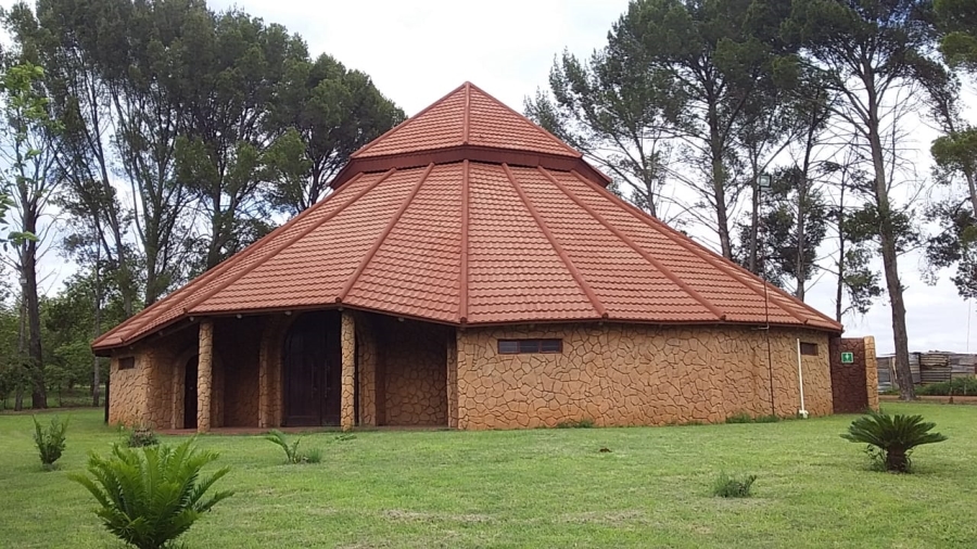 7 Bedroom Property for Sale in Vrede Ah Gauteng