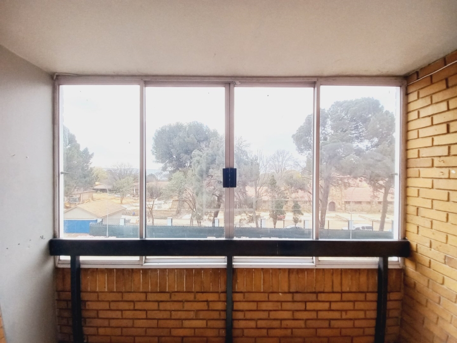 To Let 2 Bedroom Property for Rent in Malvern East Gauteng