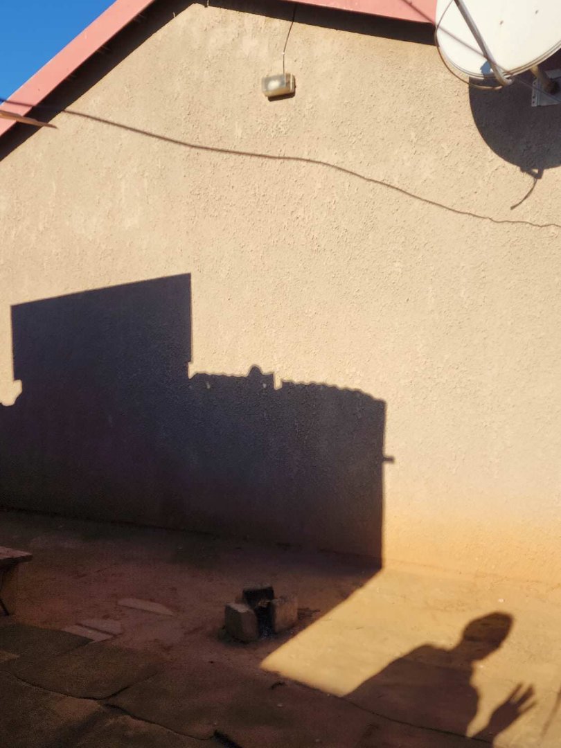  Bedroom Property for Sale in Daveyton Gauteng