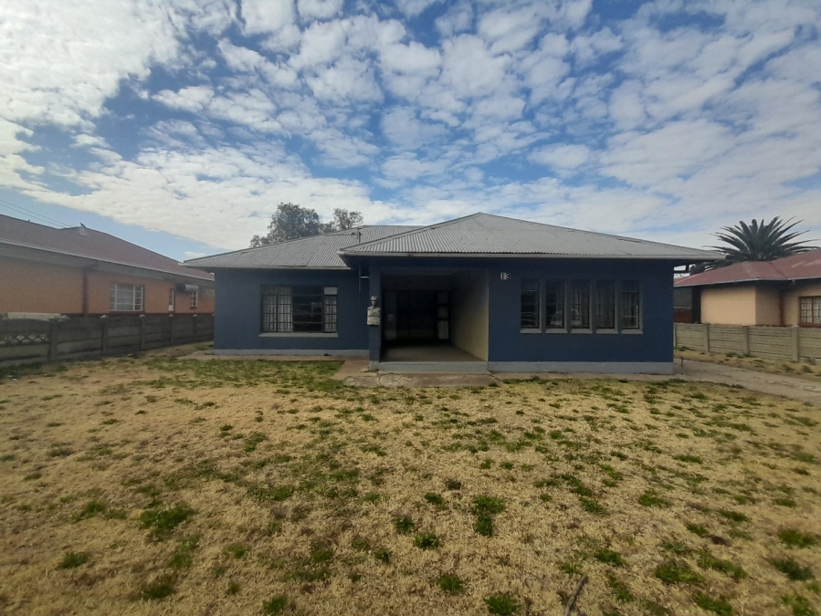 2 Bedroom Property for Sale in Peacehaven Gauteng