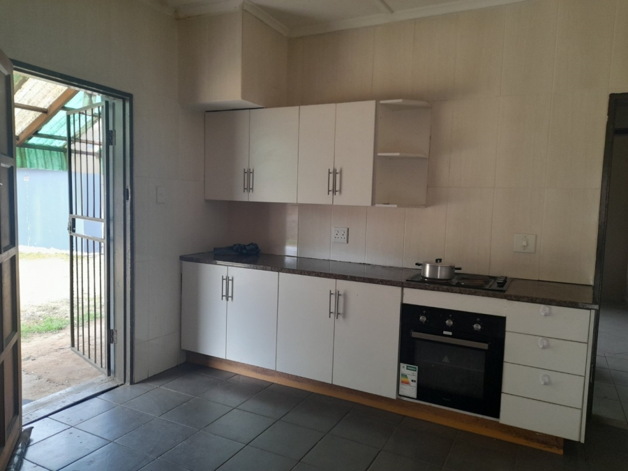 2 Bedroom Property for Sale in Peacehaven Gauteng