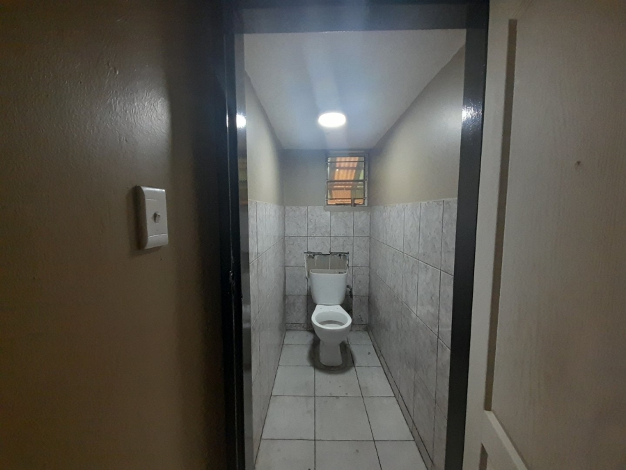2 Bedroom Property for Sale in Peacehaven Gauteng