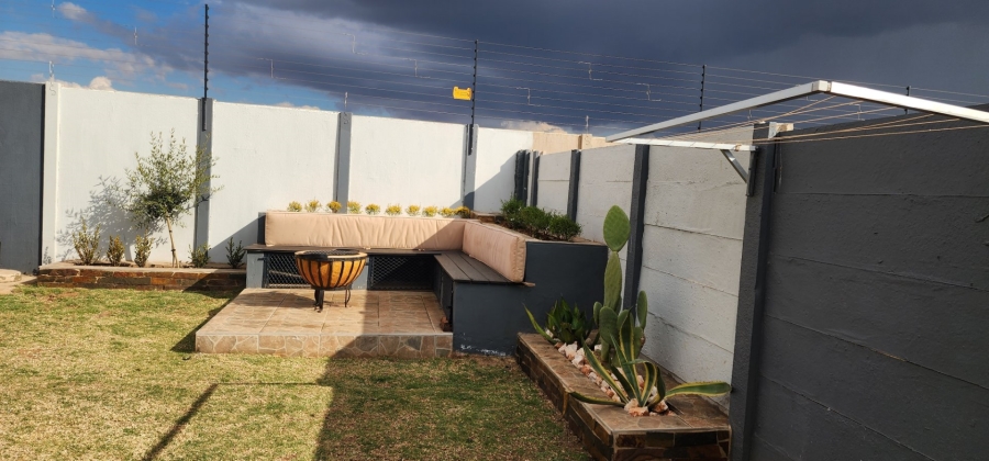 4 Bedroom Property for Sale in Sky City Gauteng