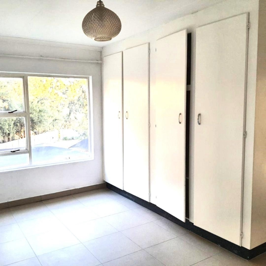 To Let 2 Bedroom Property for Rent in President Park Gauteng