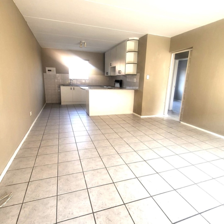 To Let 2 Bedroom Property for Rent in Vorna Valley Gauteng