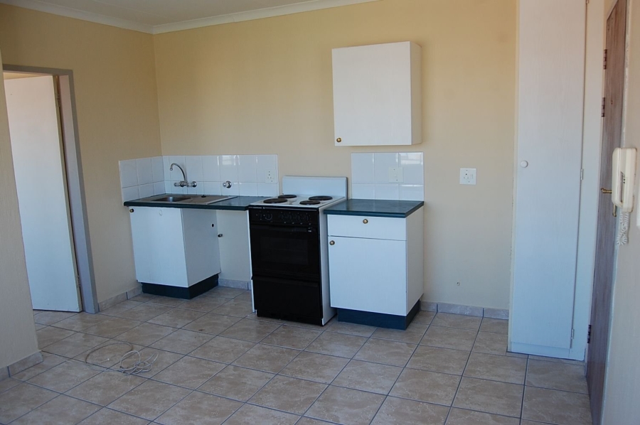 1 Bedroom Property for Sale in Wonderboom South Gauteng