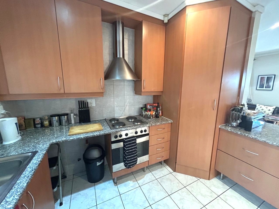 To Let 2 Bedroom Property for Rent in Morningside Gauteng