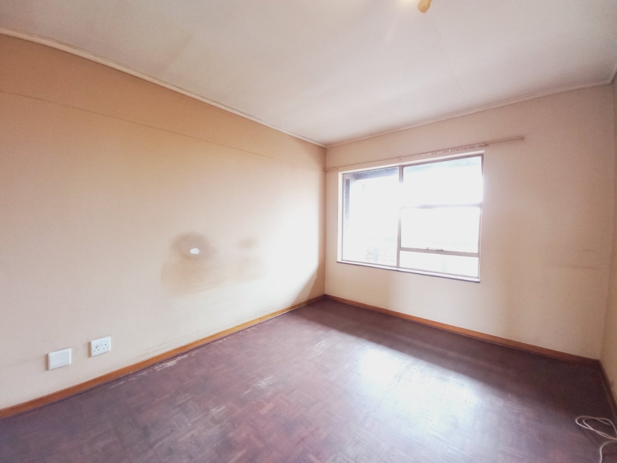1 Bedroom Property for Sale in Malvern East Gauteng