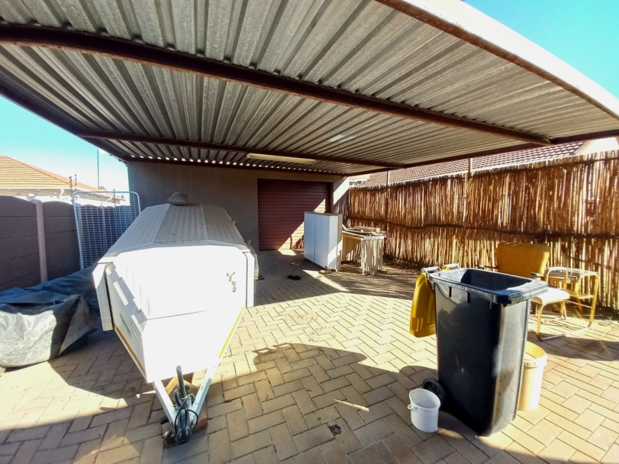 4 Bedroom Property for Sale in Primrose Gauteng