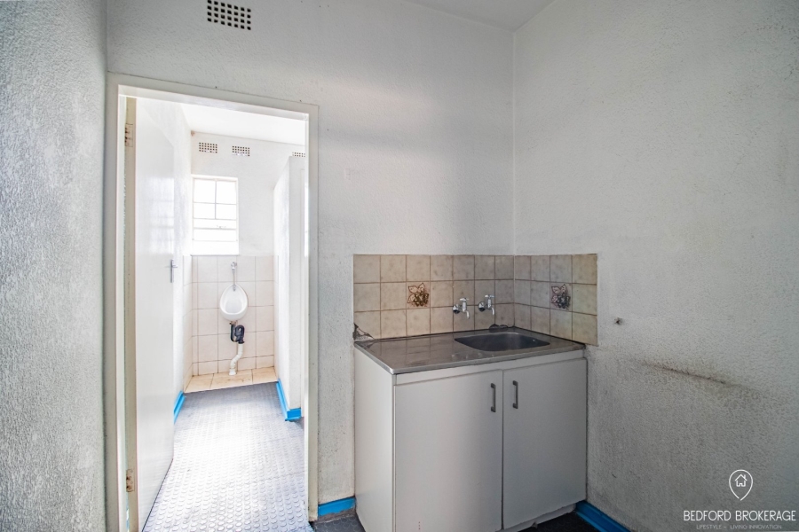  Bedroom Property for Sale in Sebenza Gauteng