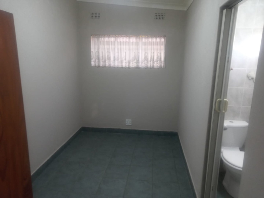 To Let 1 Bedroom Property for Rent in Highway Gardens Gauteng