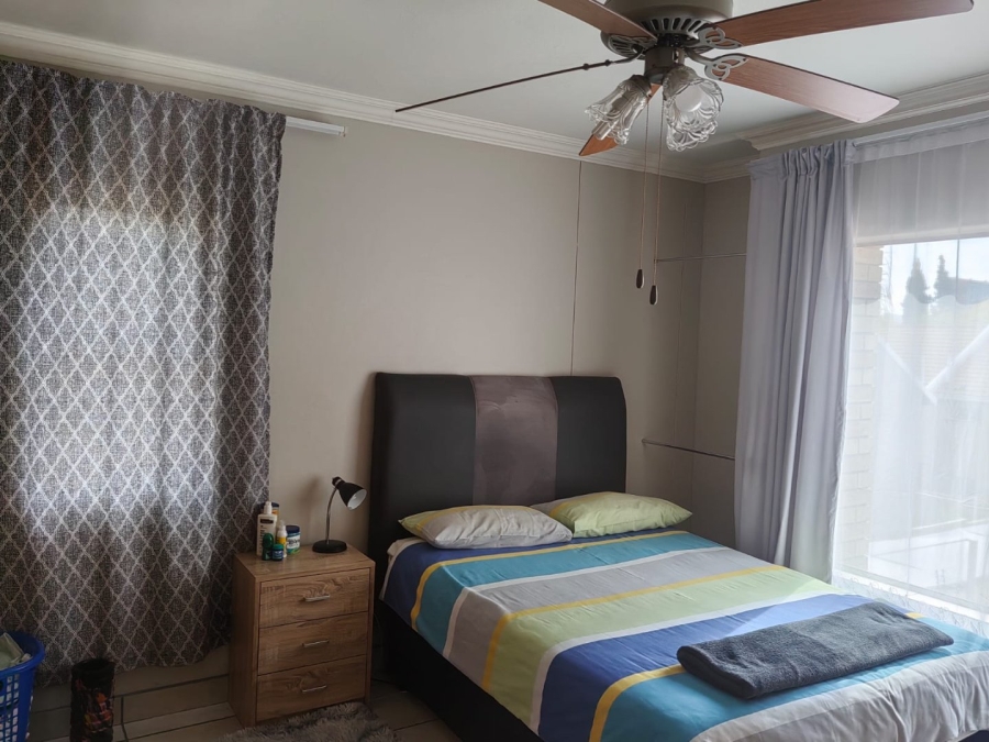 1 Bedroom Property for Sale in Hatfield Gauteng