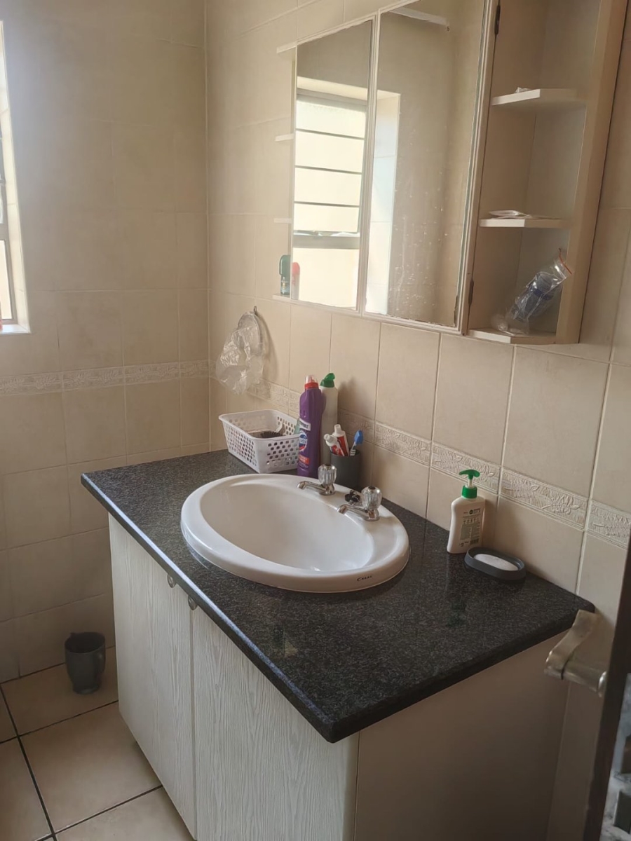 1 Bedroom Property for Sale in Hatfield Gauteng