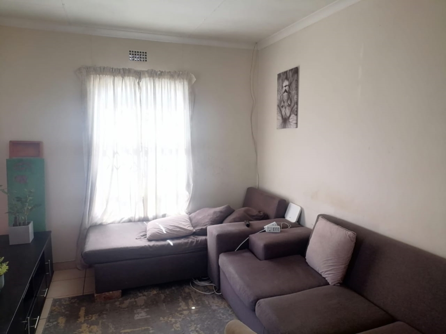 To Let 2 Bedroom Property for Rent in Riverside View Gauteng