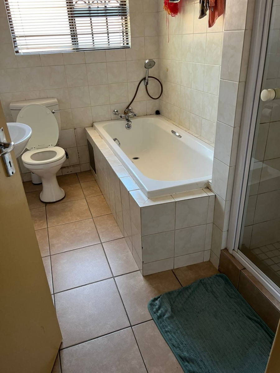 To Let 3 Bedroom Property for Rent in Willow Acres Ext 7 Gauteng