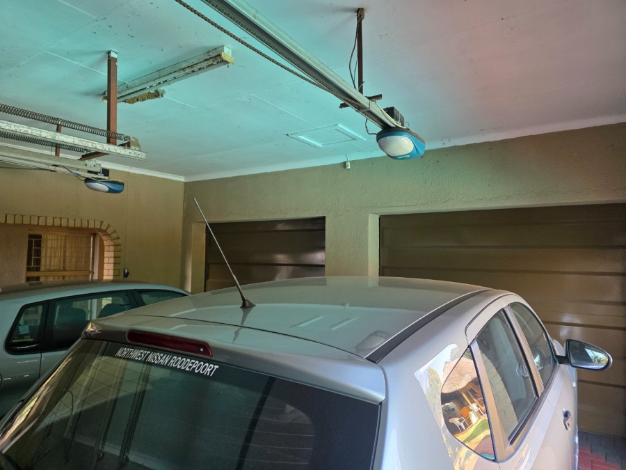 3 Bedroom Property for Sale in Vanderbijlpark SE 6 Gauteng