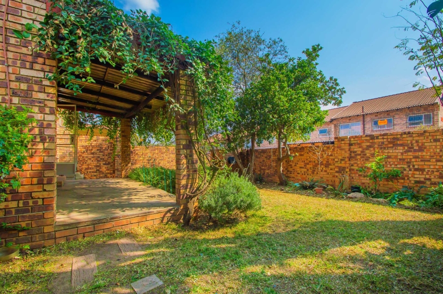 3 Bedroom Property for Sale in Ferndale Gauteng