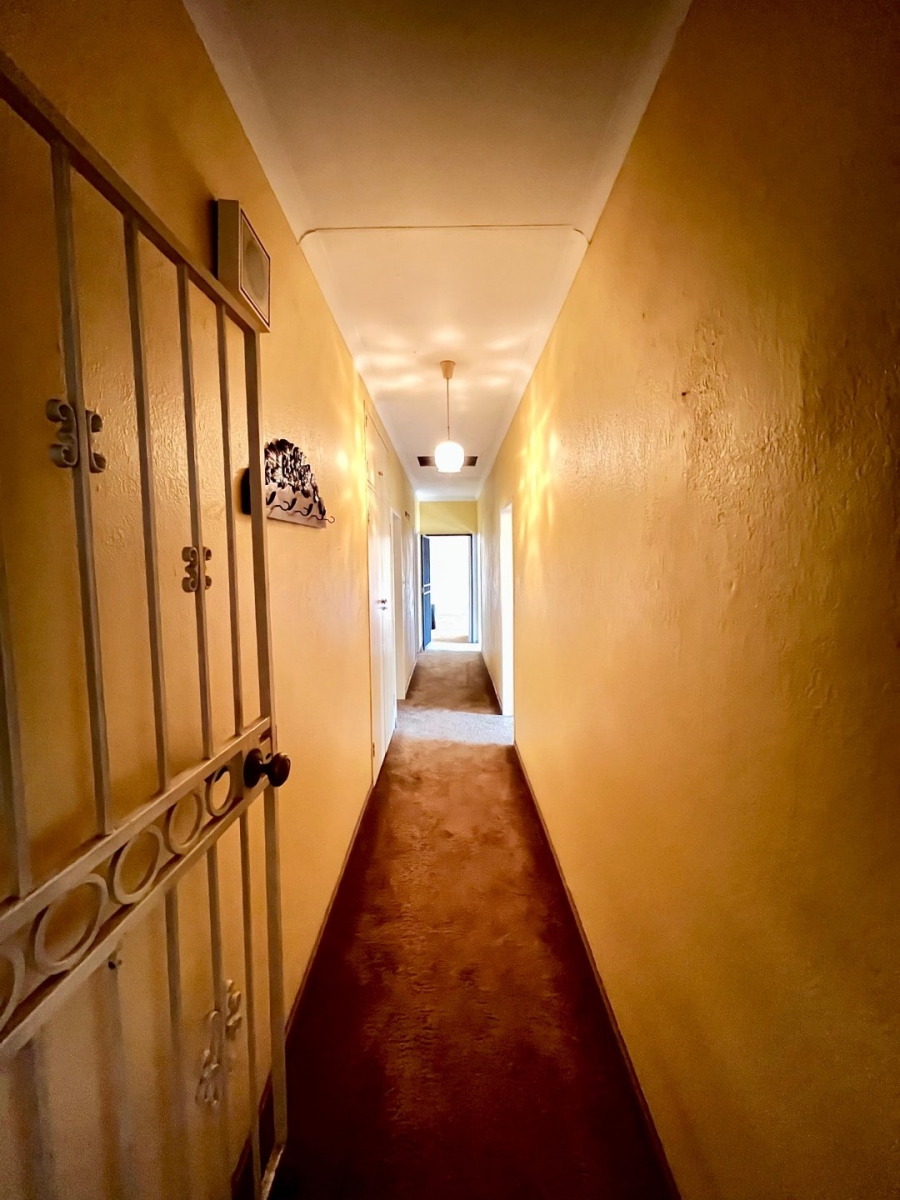 To Let 4 Bedroom Property for Rent in Eldoraigne Gauteng