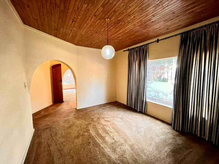 To Let 4 Bedroom Property for Rent in Eldoraigne Gauteng