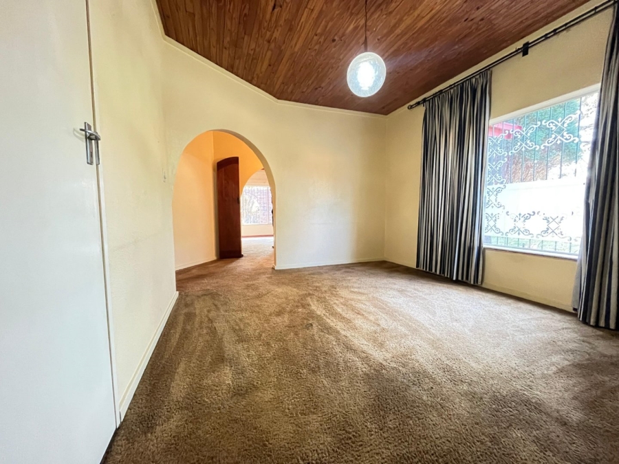 To Let 4 Bedroom Property for Rent in Eldoraigne Gauteng