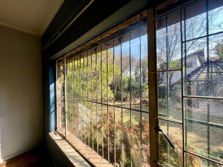 To Let 4 Bedroom Property for Rent in Eldoraigne Gauteng