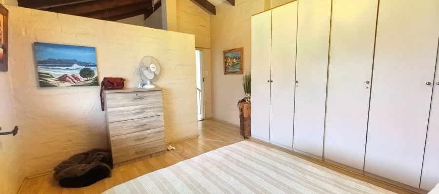 3 Bedroom Property for Sale in La Montagne Gauteng