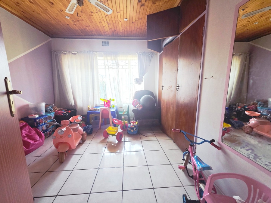 4 Bedroom Property for Sale in Petersfield Gauteng