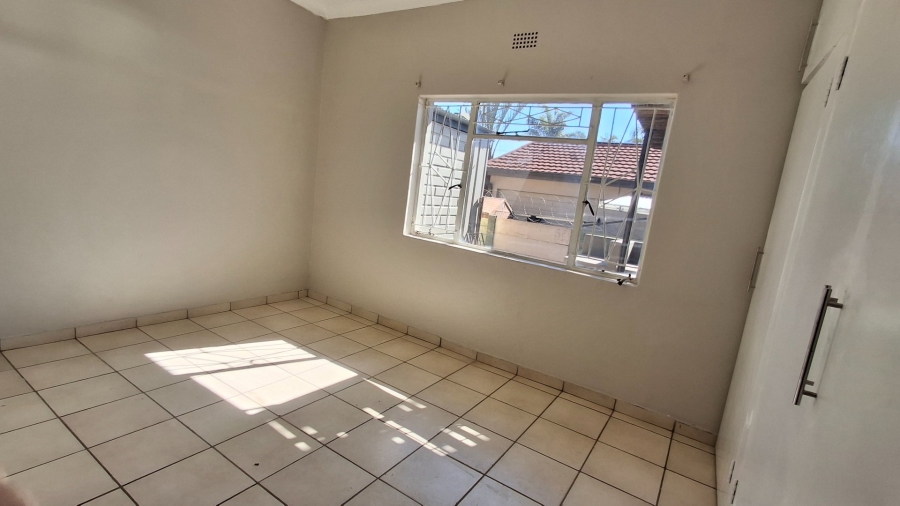 4 Bedroom Property for Sale in Pretoria Gardens Gauteng