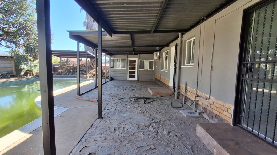 4 Bedroom Property for Sale in Pretoria Gardens Gauteng