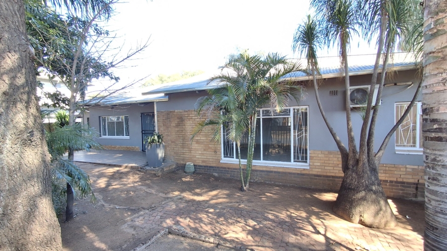 4 Bedroom Property for Sale in Pretoria Gardens Gauteng