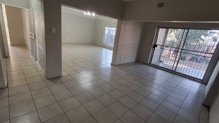 4 Bedroom Property for Sale in Pretoria Gardens Gauteng