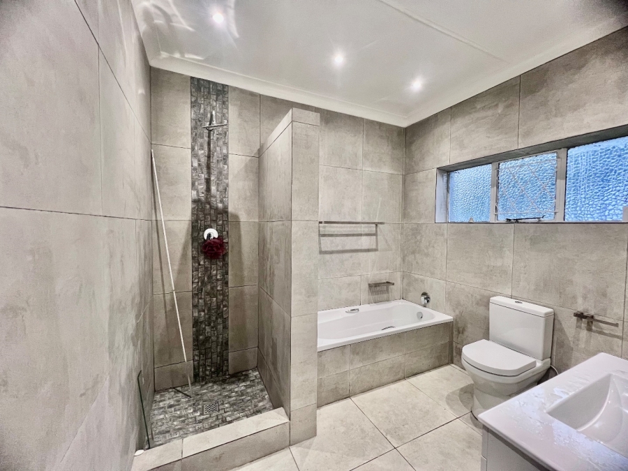 4 Bedroom Property for Sale in Rynfield A H Gauteng