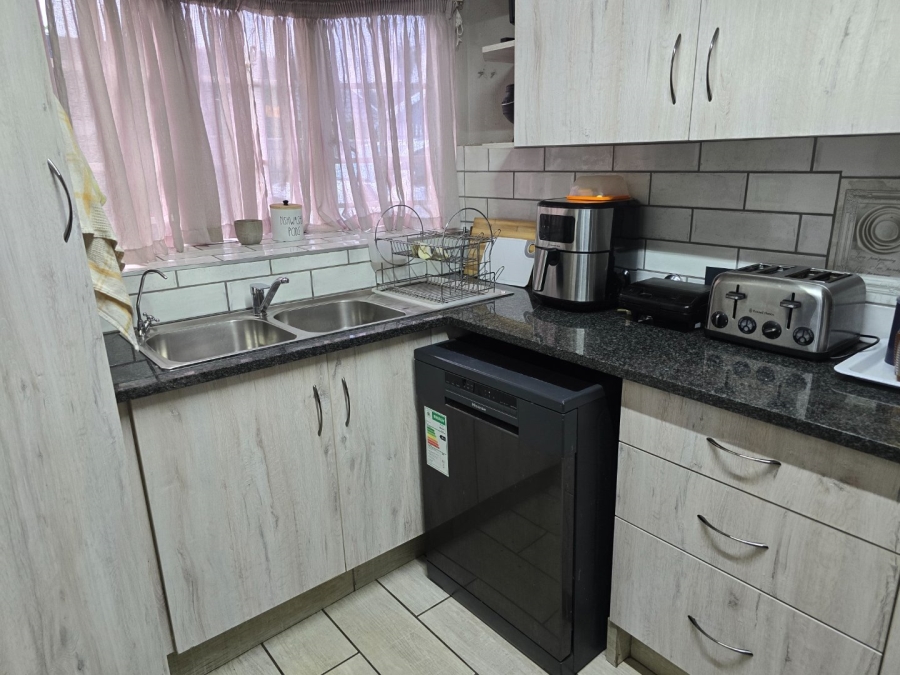 To Let 3 Bedroom Property for Rent in Brakpan North Gauteng